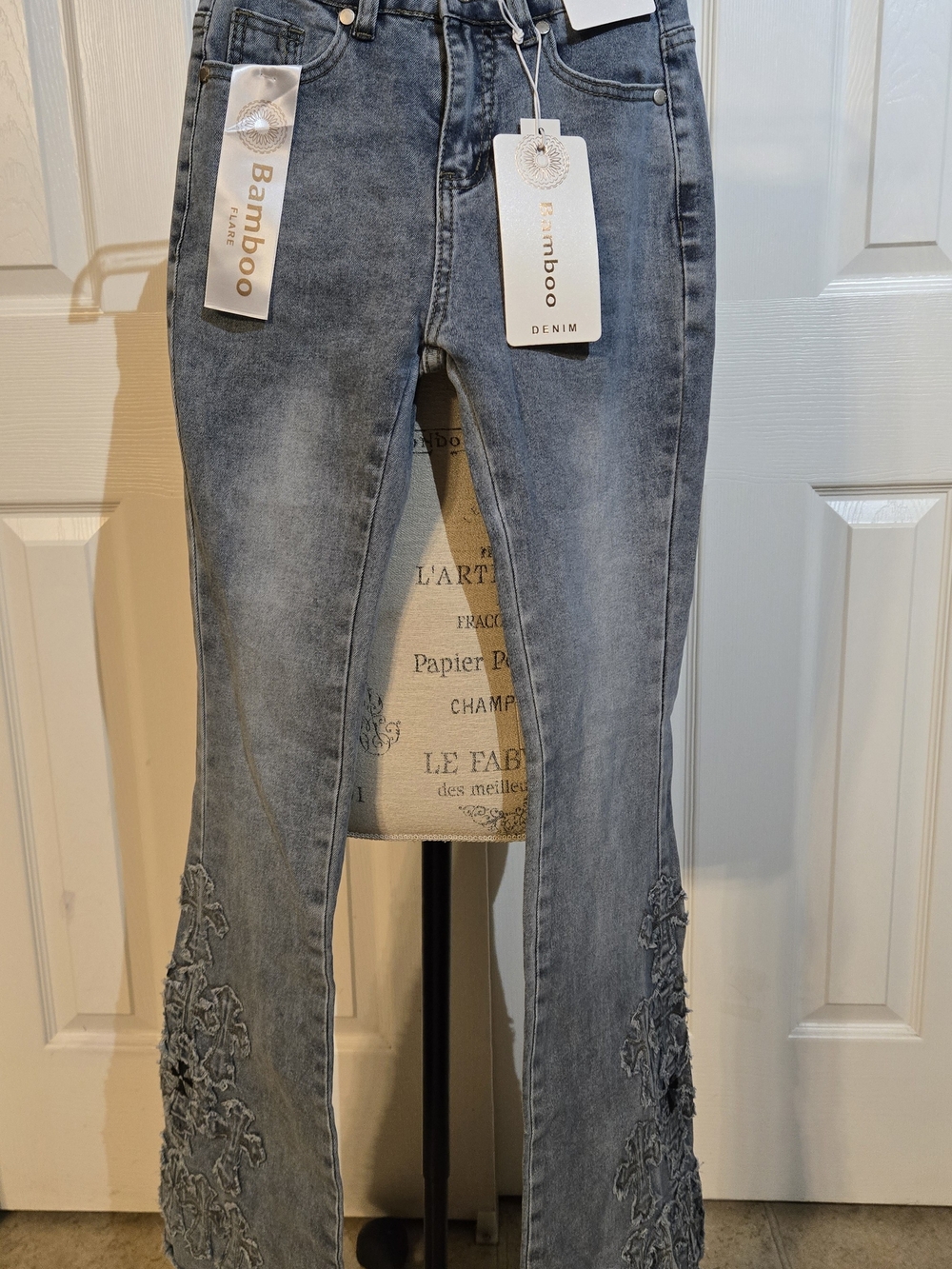 Bamboo Denim Y2K Flare Jeans Embroidered Distressed Boho Size 00